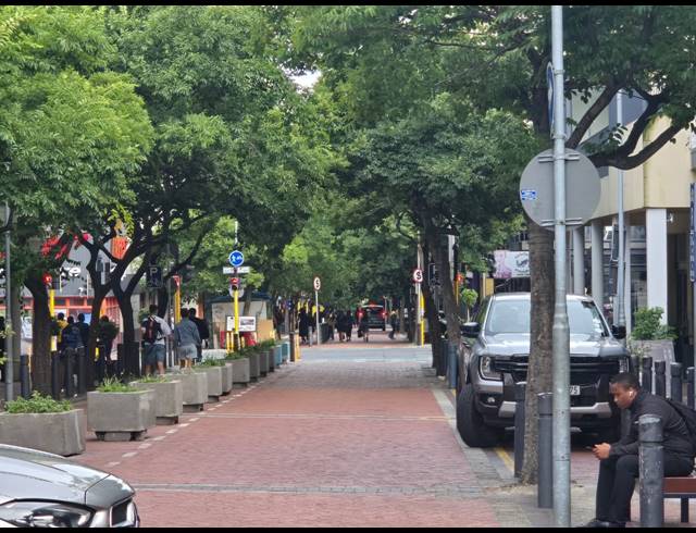 300M² RETAIL FOR SALE IN CAPE TOWN CITY CENTRE